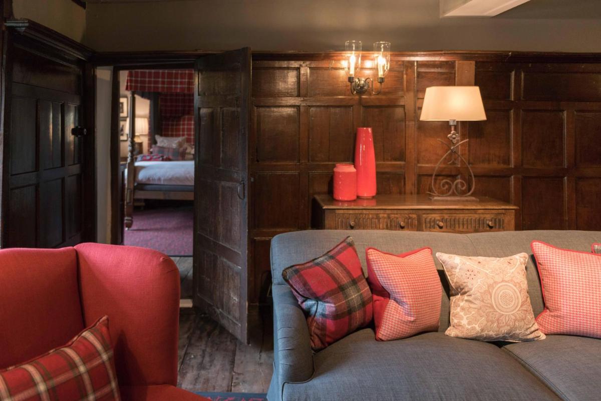 The Lygon Arms - an Iconic Luxury Hotel