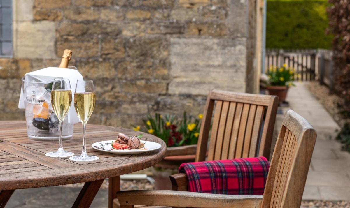 The Lygon Arms - an Iconic Luxury Hotel