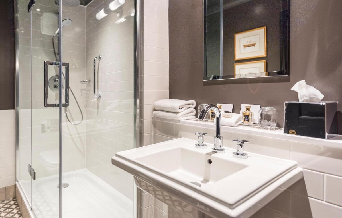 The Lygon Arms - an Iconic Luxury Hotel