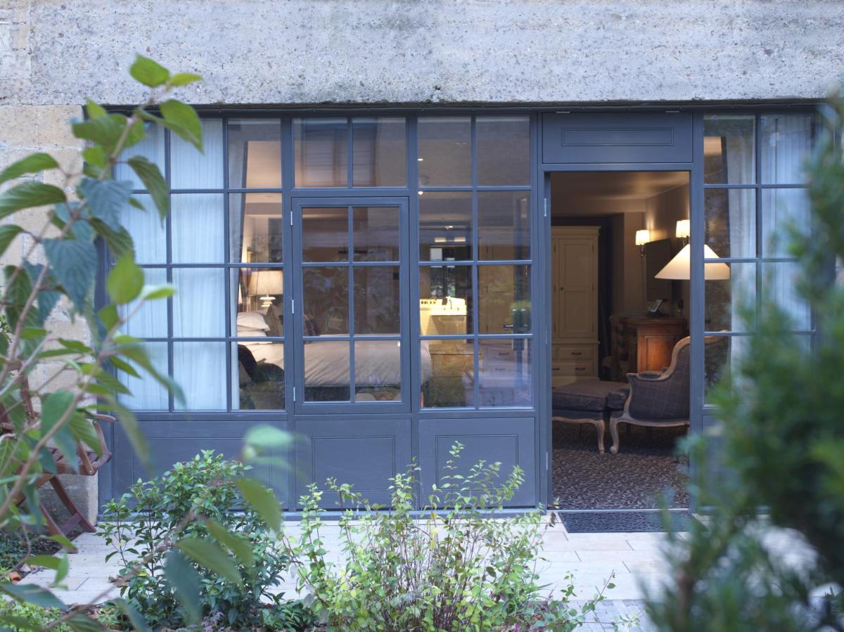 The Lygon Arms - an Iconic Luxury Hotel