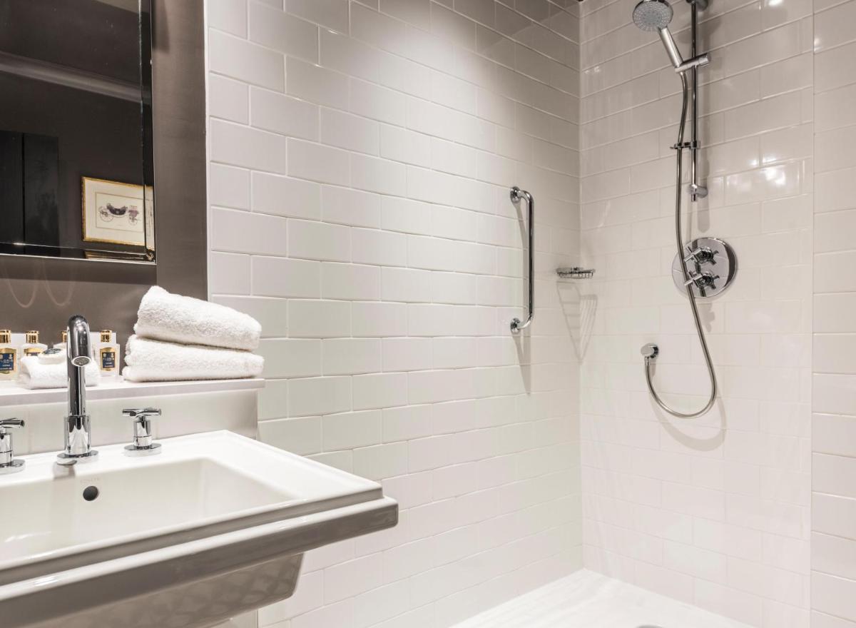 The Lygon Arms - an Iconic Luxury Hotel