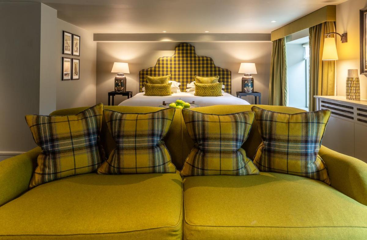 The Lygon Arms - an Iconic Luxury Hotel