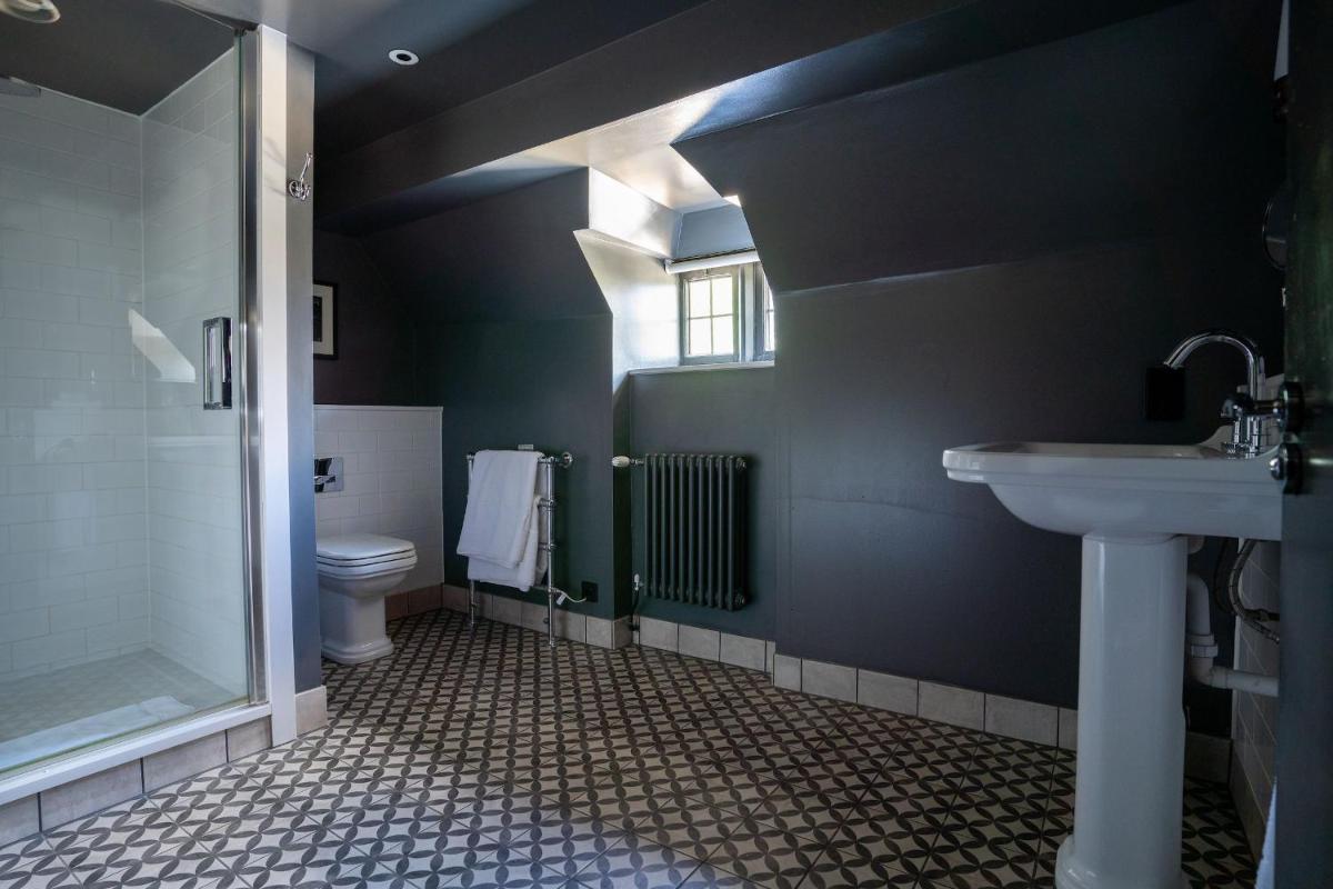 The Lygon Arms - an Iconic Luxury Hotel