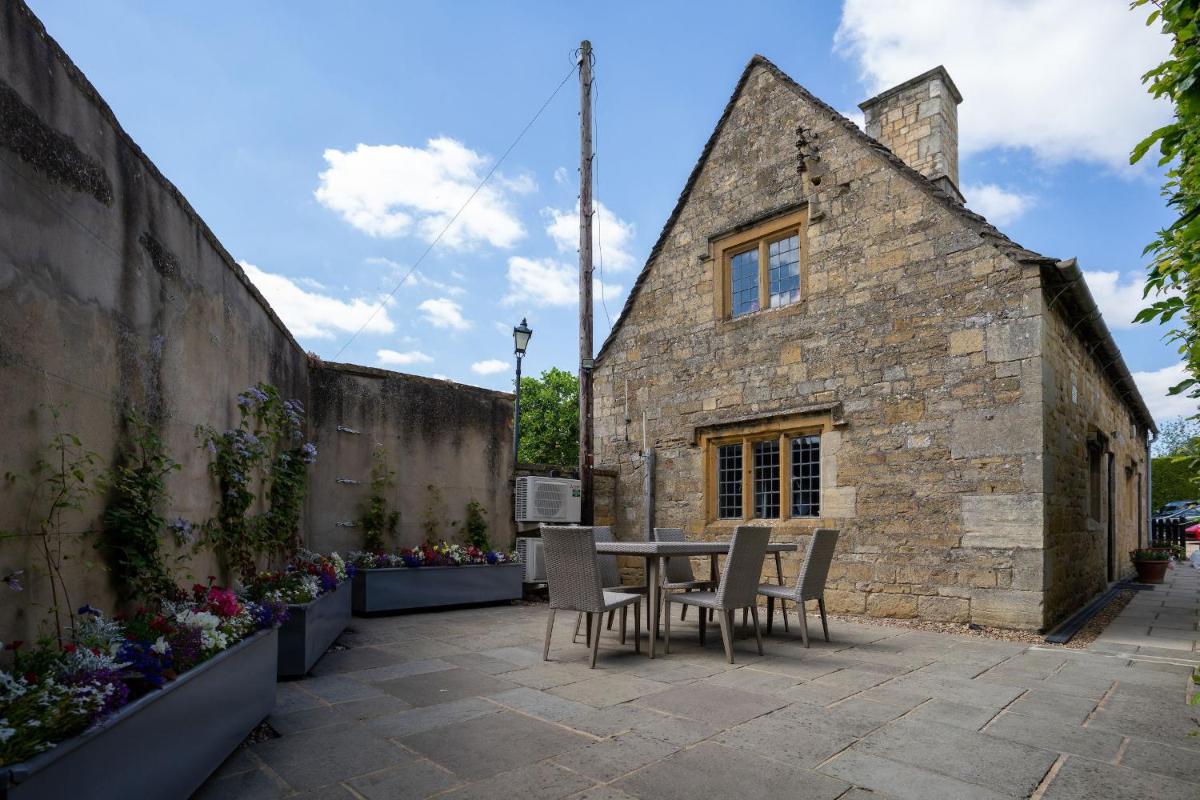The Lygon Arms