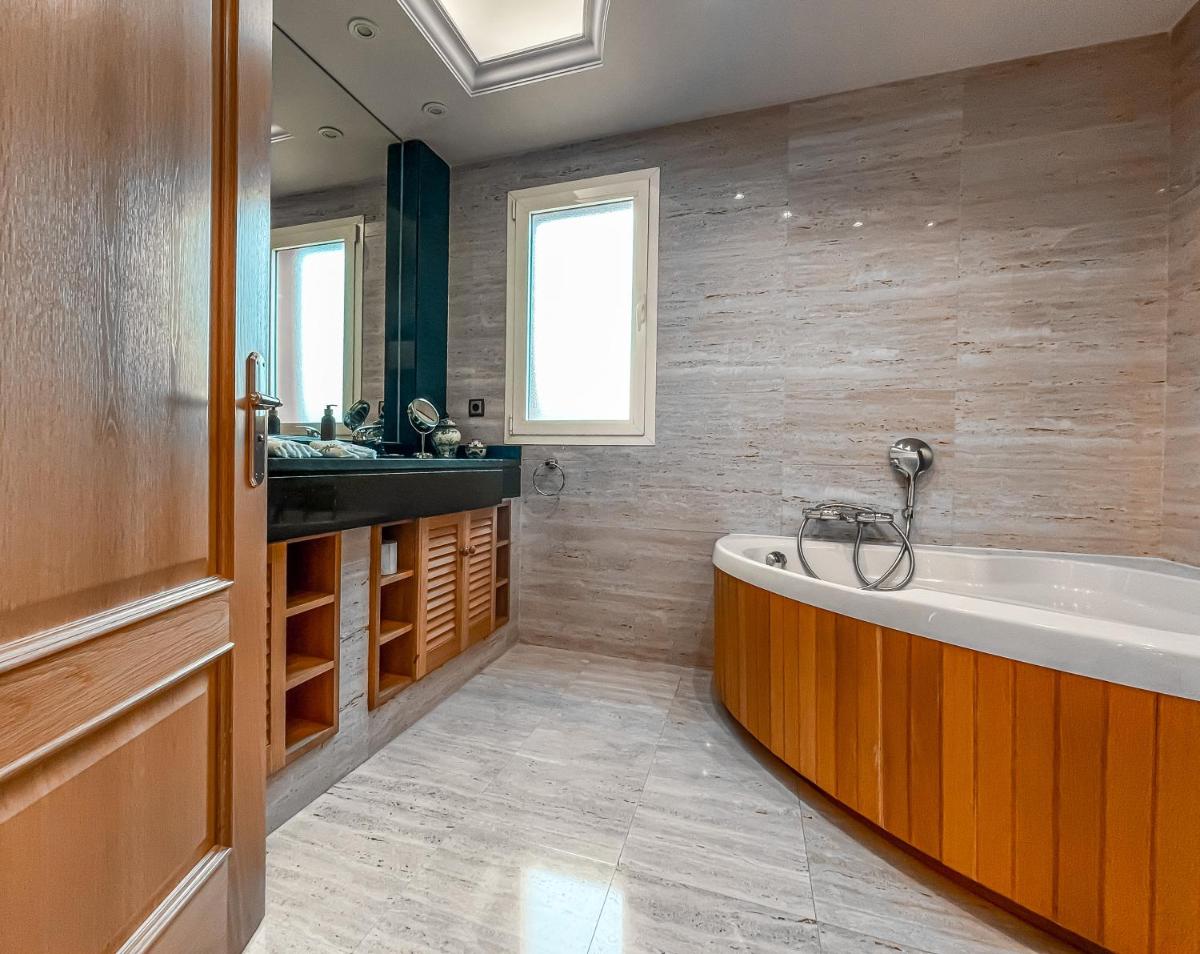 The Marbella Heights Boutique Hotel