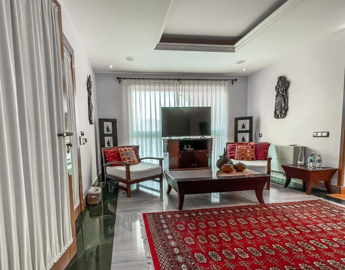 The Marbella Heights Boutique Hotel