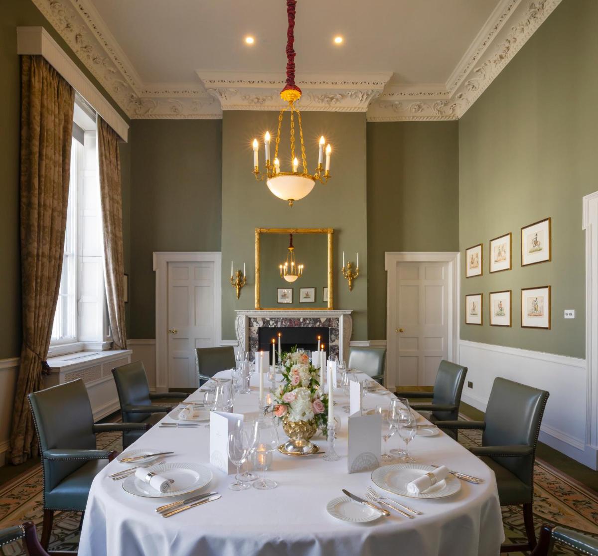 The Merrion Hotel