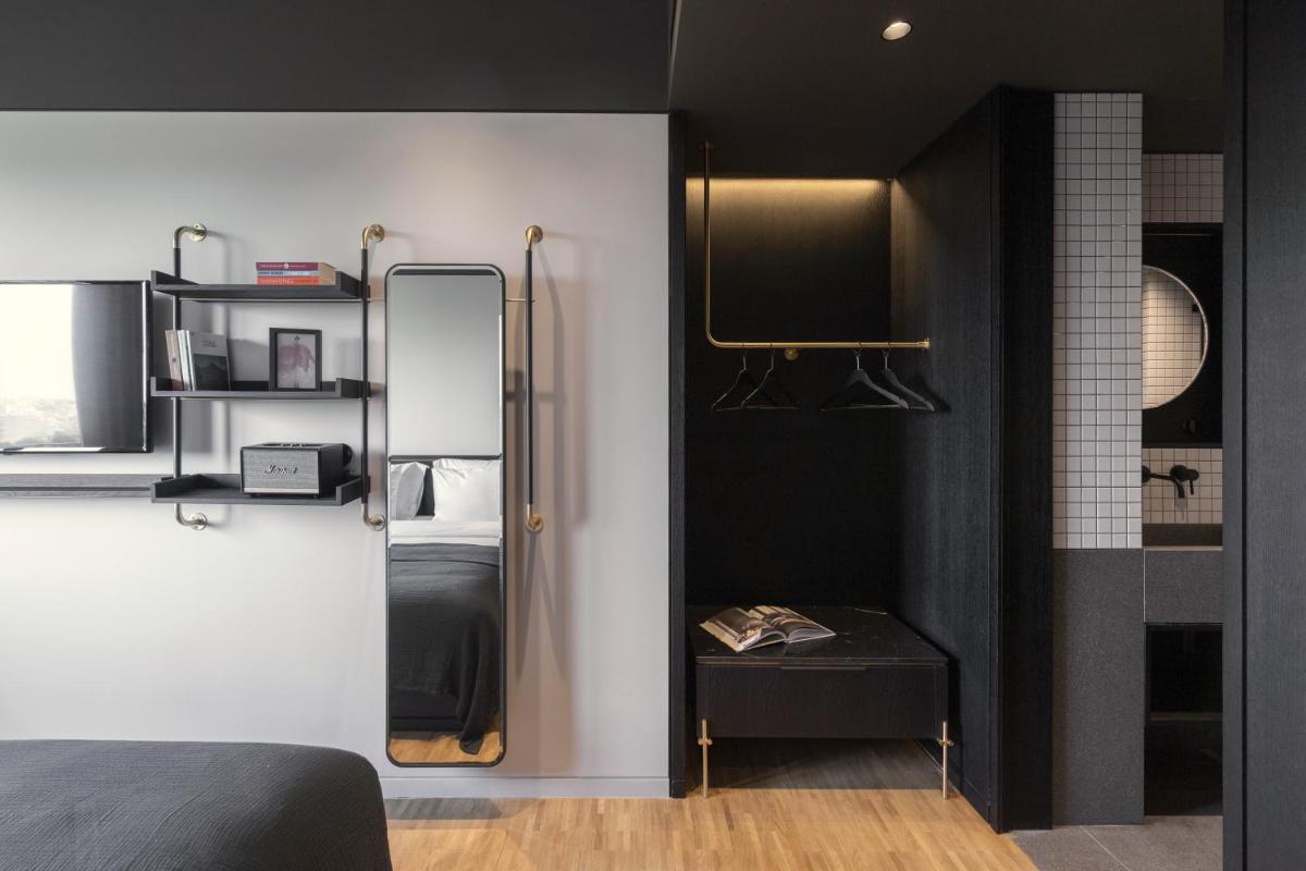 The Modernist Athens