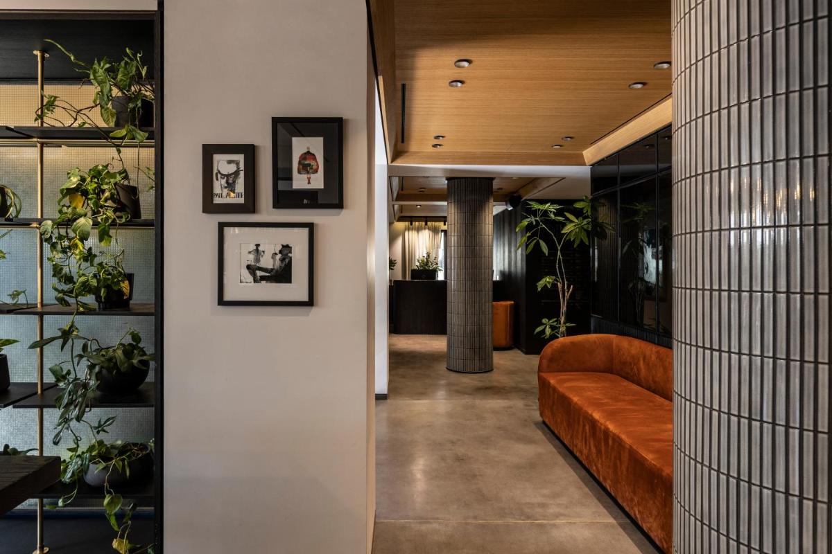 The Modernist Athens