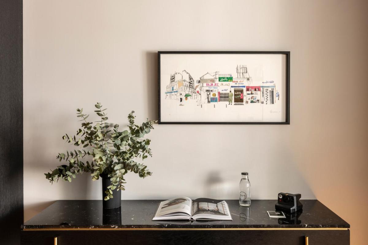 The Modernist Athens