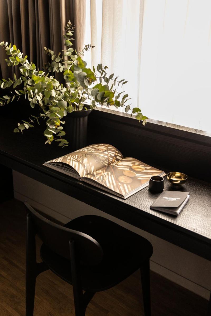 The Modernist Athens