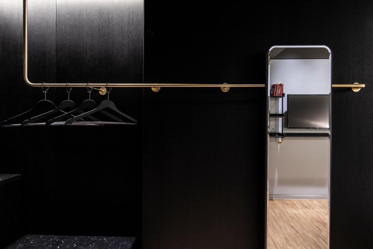 The Modernist Athens