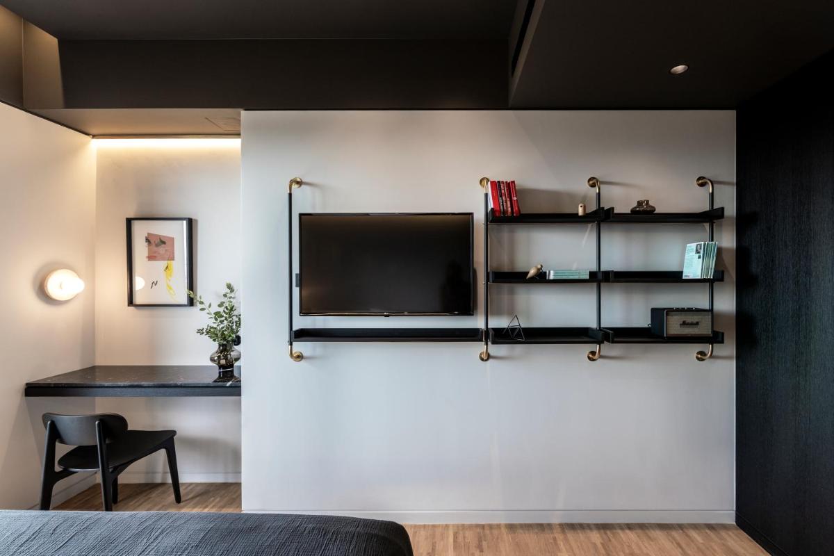 The Modernist Athens