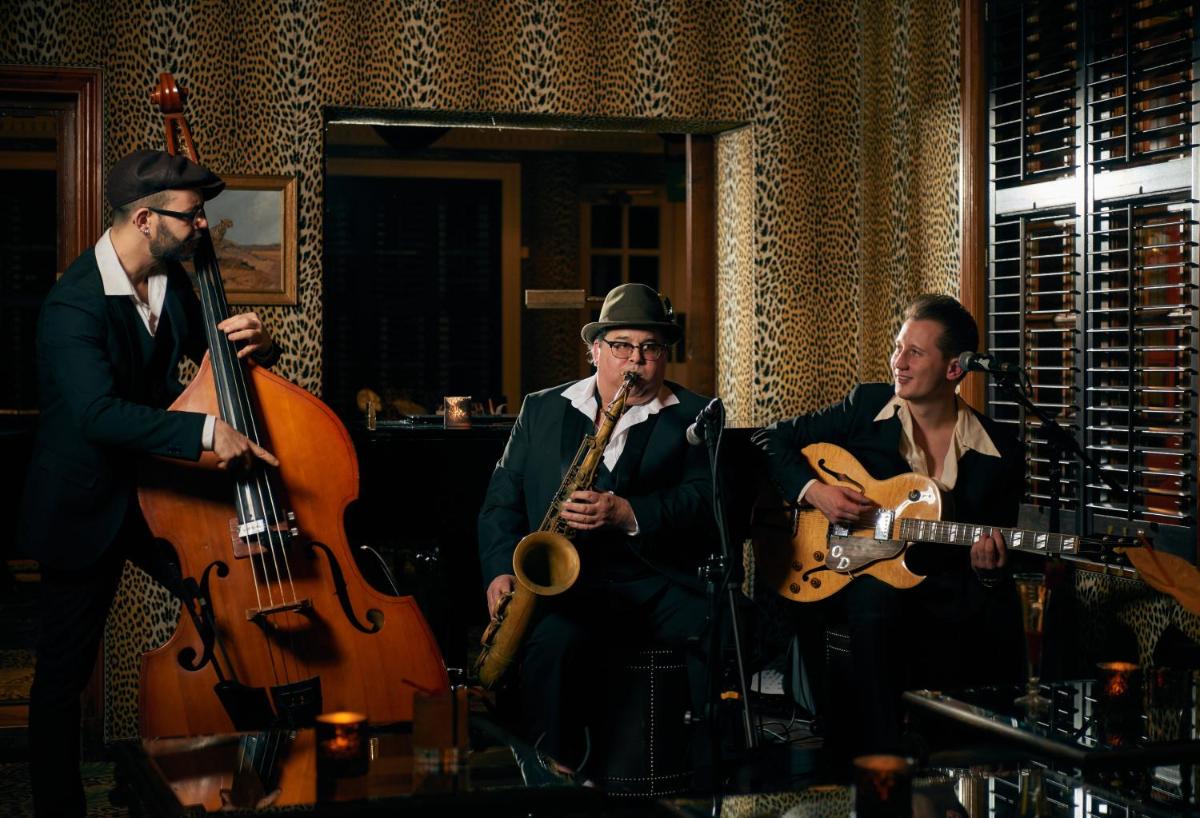 The Montague On The Gardens