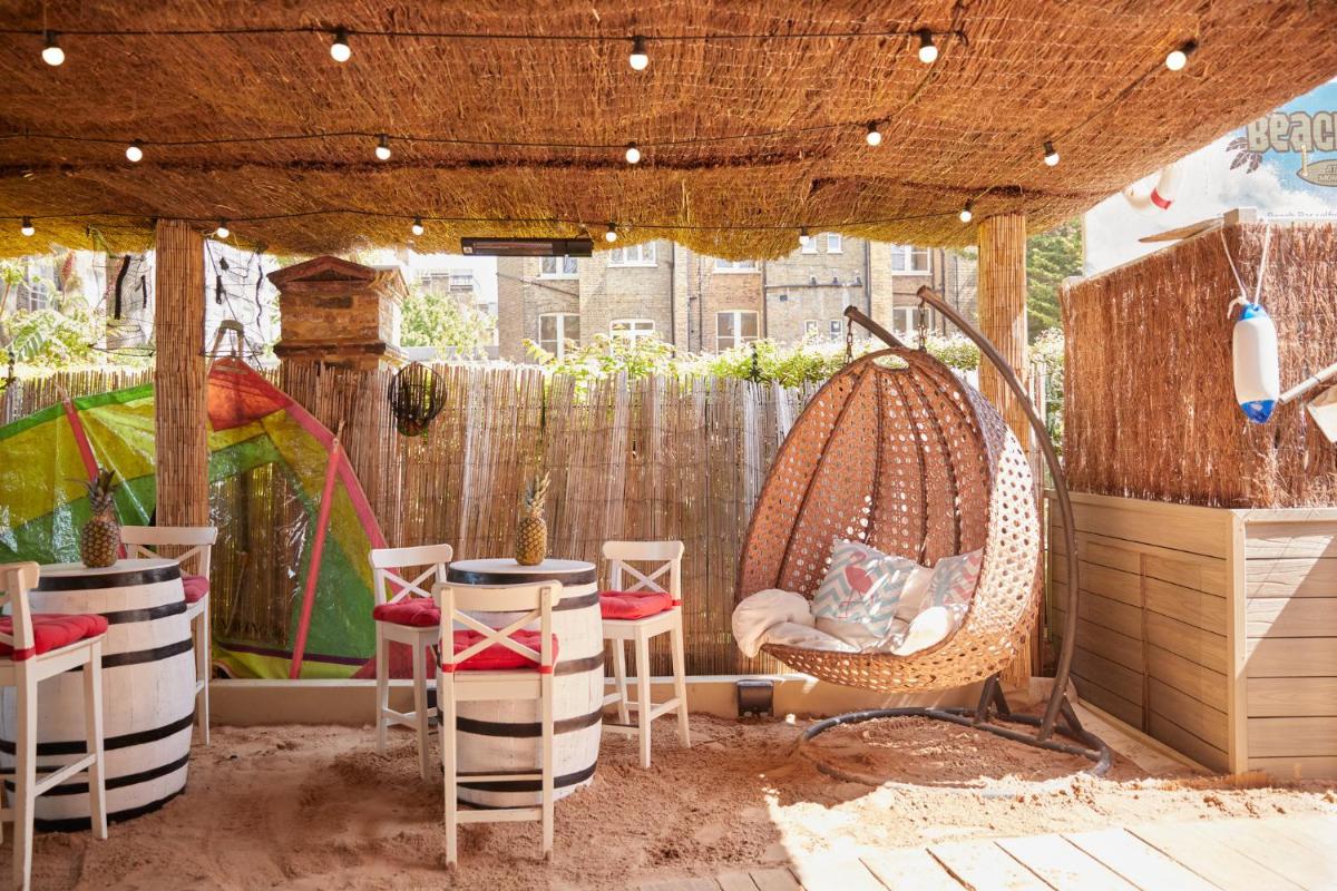 The Montague On The Gardens