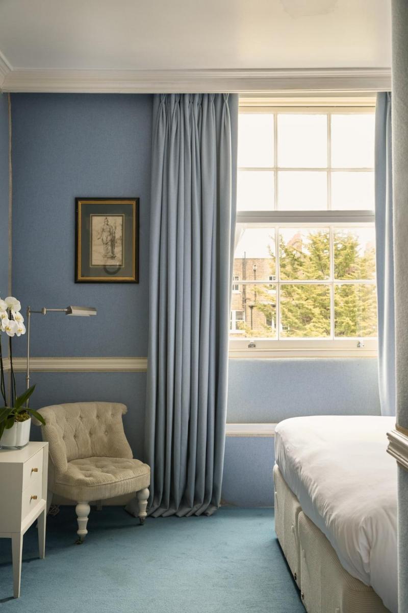 The Montague On The Gardens