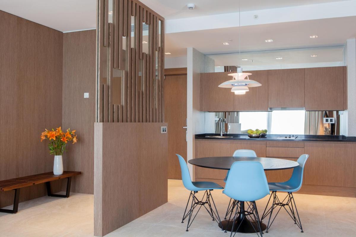 Deluxe Villas by Don Carlos Resort