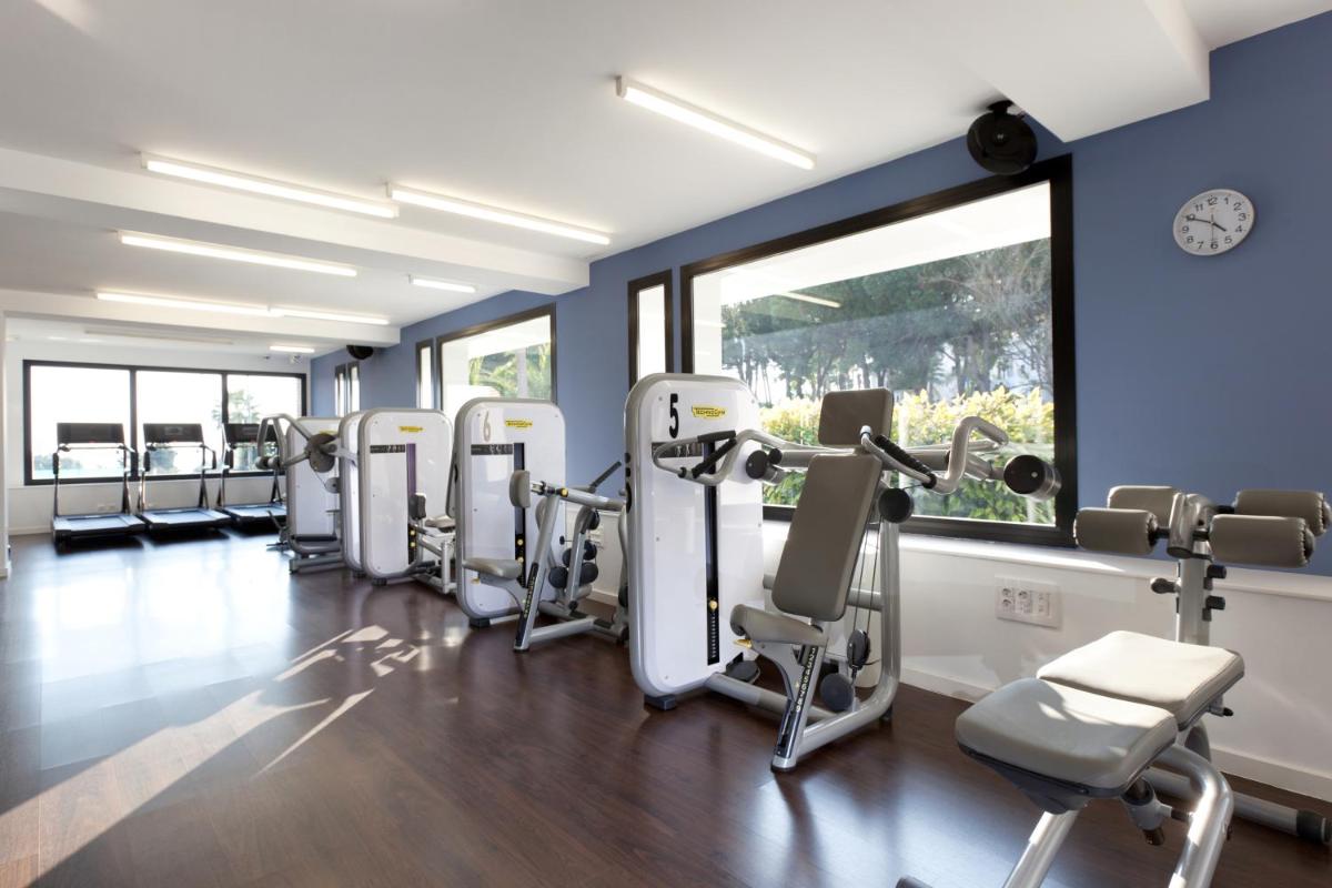 Deluxe Villas by Don Carlos Resort