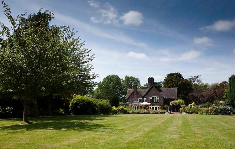 The Old Hall Country House