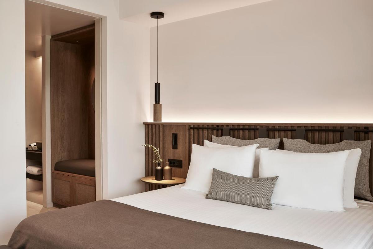 The Olivar Suites