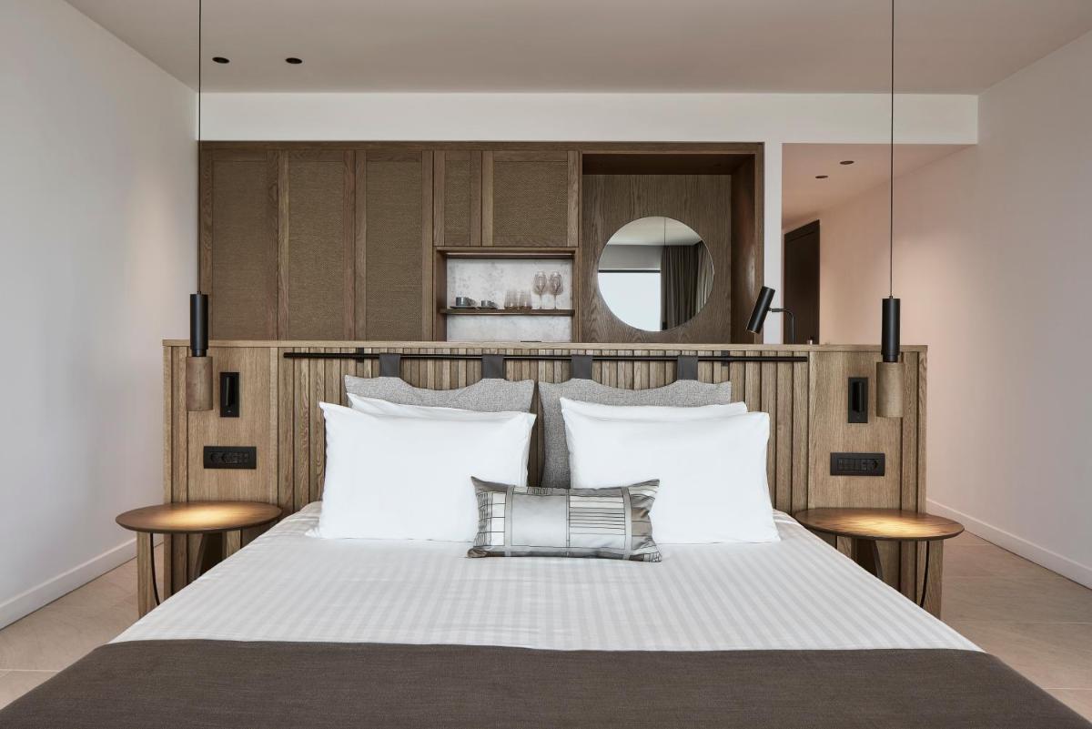 The Olivar Suites