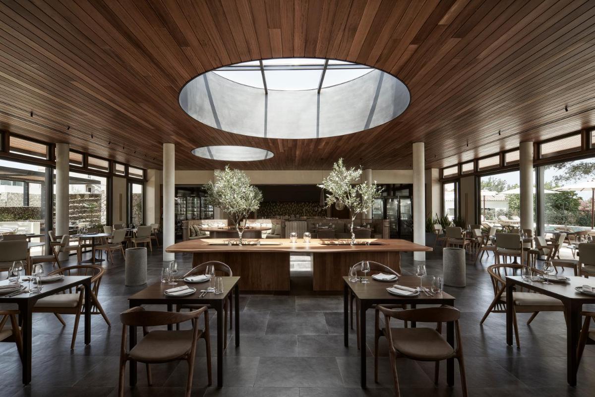 The Olivar Suites