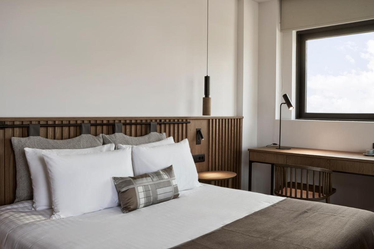 The Olivar Suites