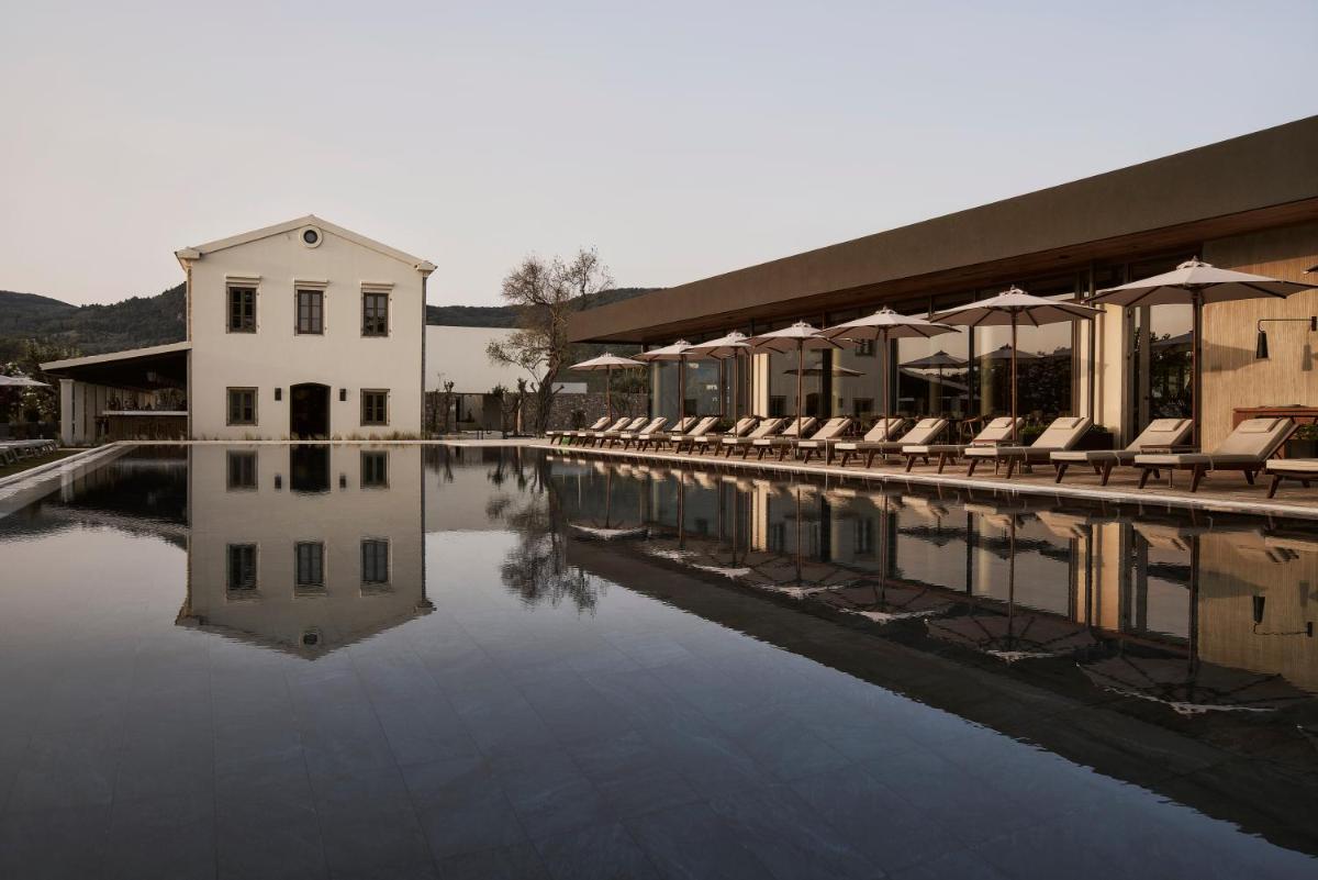 The Olivar Suites
