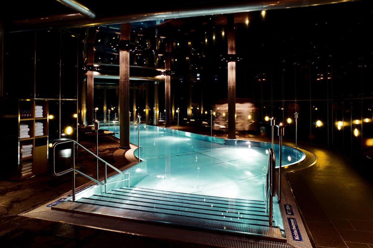 The Omnia