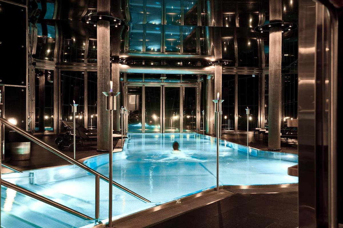The Omnia