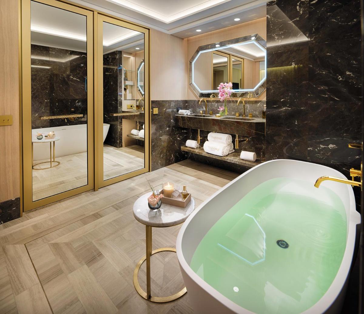 The One Barcelona GL