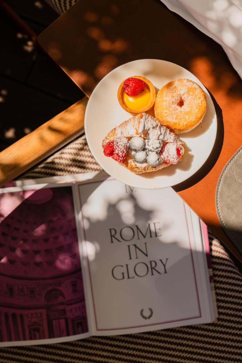 The Pantheon Iconic Rome Hotel, Autograph Collection