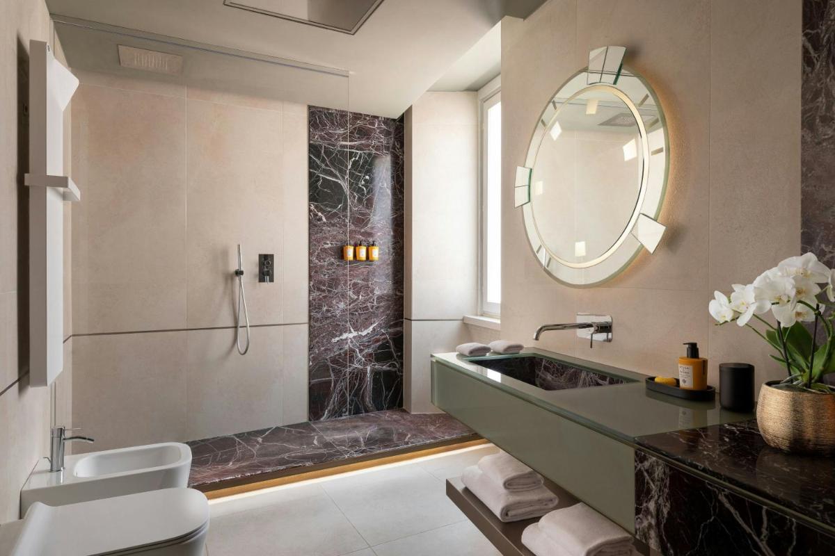 The Pantheon Iconic Rome Hotel, Autograph Collection