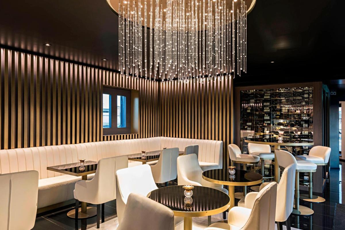 The Pantheon Iconic Rome Hotel, Autograph Collection