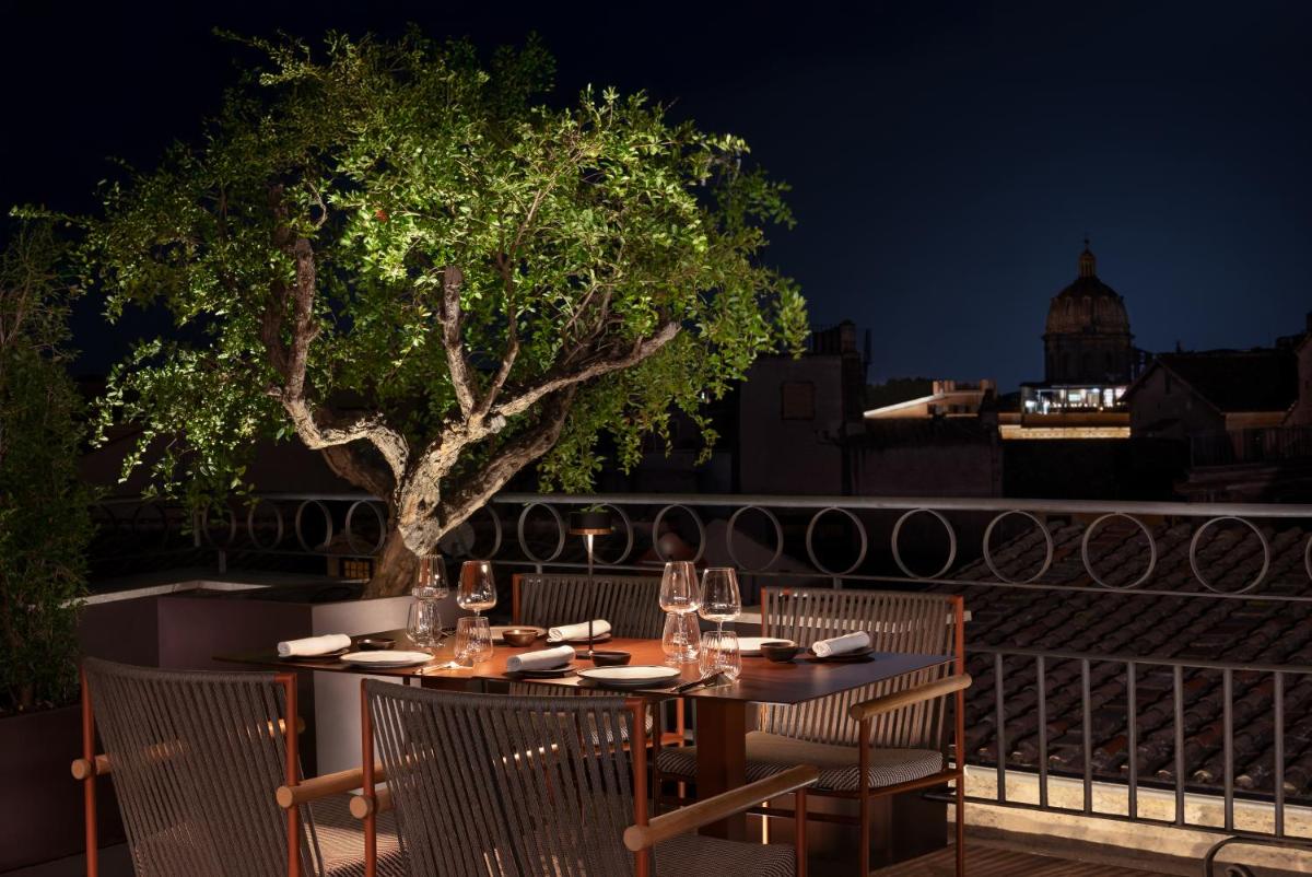 The Pantheon Iconic Rome Hotel, Autograph Collection