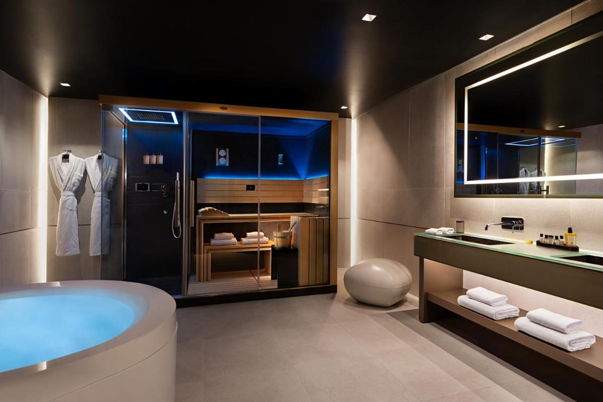 The Pantheon Iconic Rome Hotel, Autograph Collection
