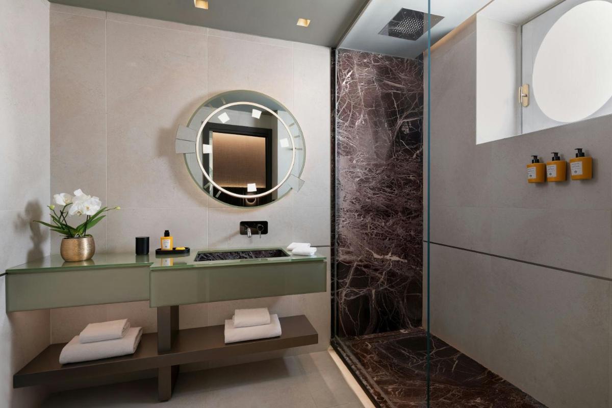 The Pantheon Iconic Rome Hotel, Autograph Collection