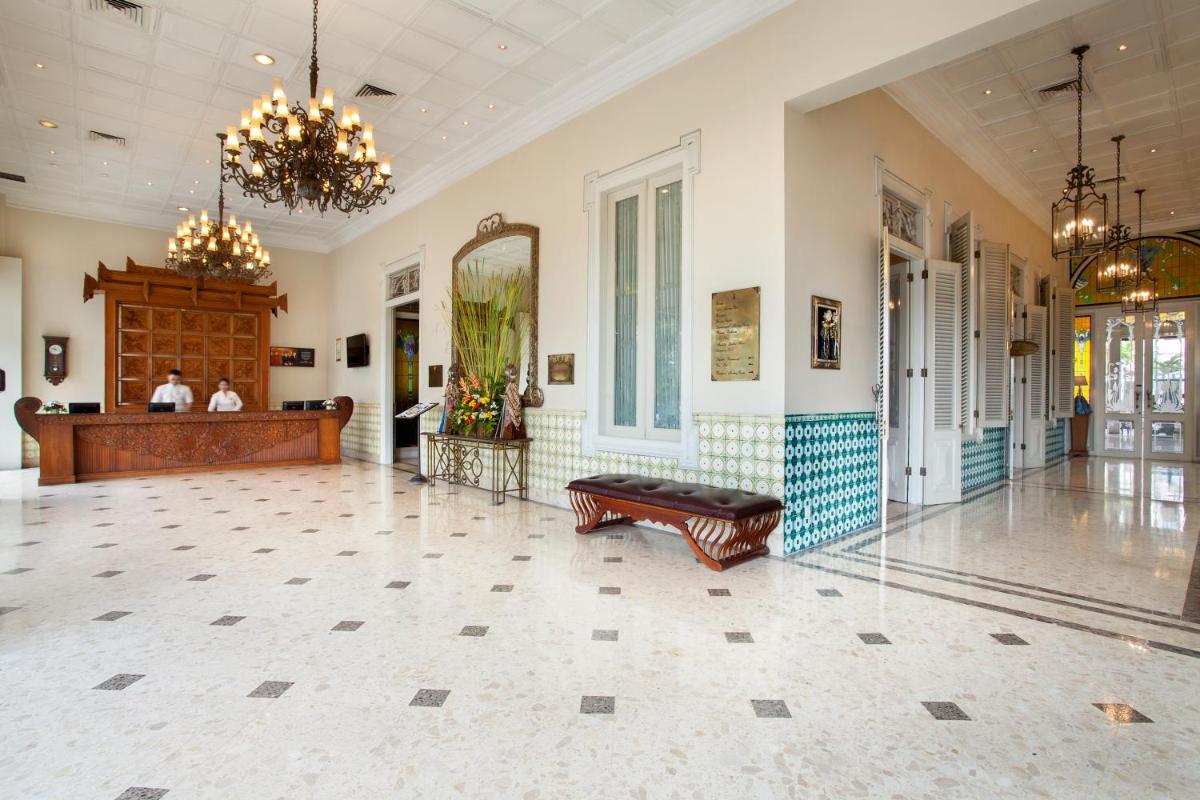 The Phoenix Hotel Yogyakarta - Handwritten Collection