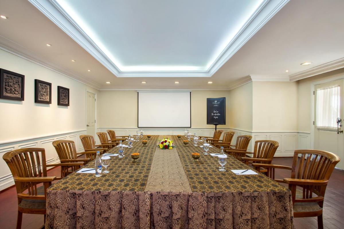 The Phoenix Hotel Yogyakarta - Handwritten Collection