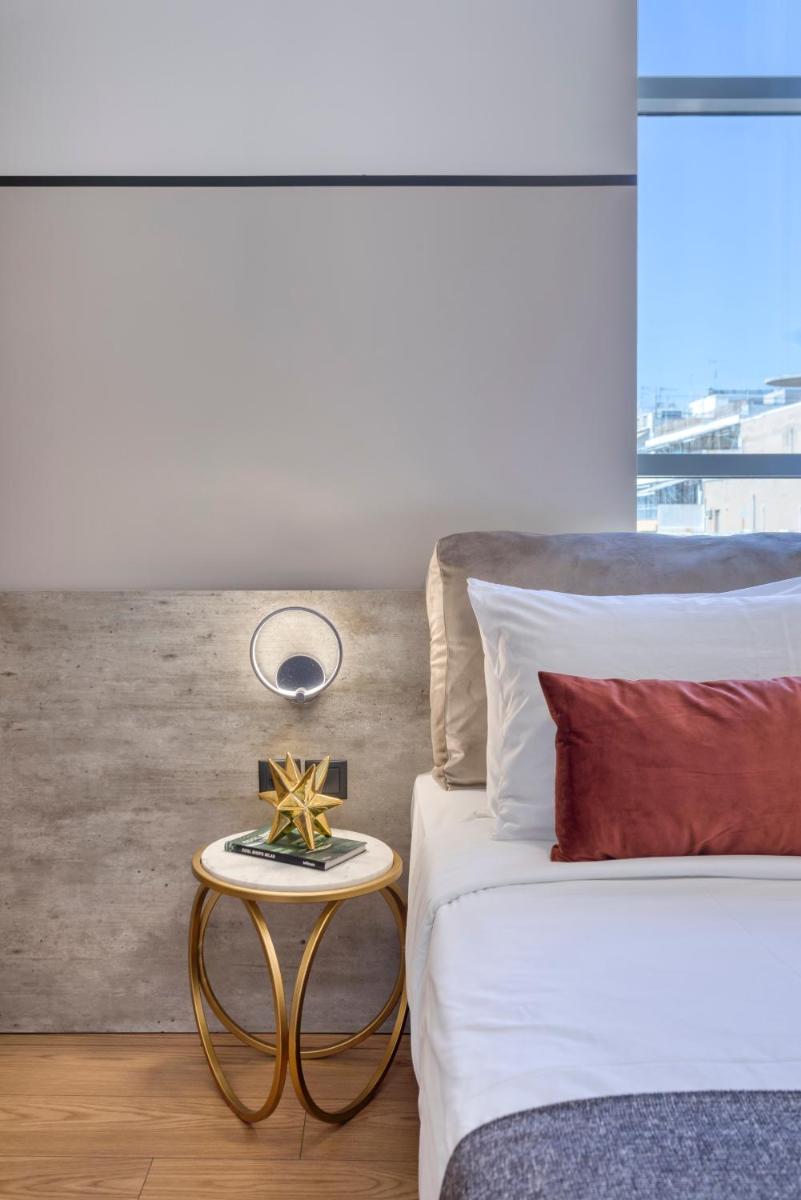 The Pinnacle Athens