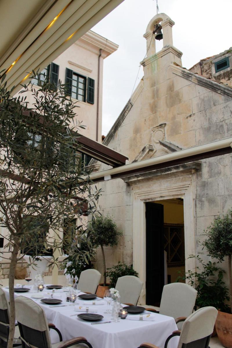 The Pucic Palace