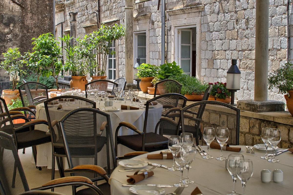 The Pucic Palace