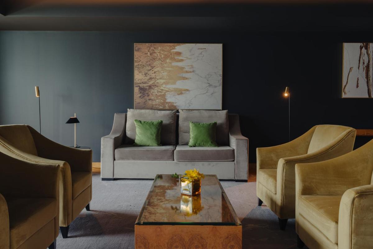 The Reserve - within Savoy Palace - The Leading Hotels of the World