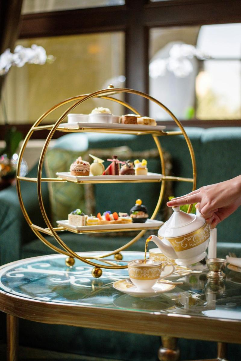 The Ritz-Carlton Abu Dhabi, Grand Canal