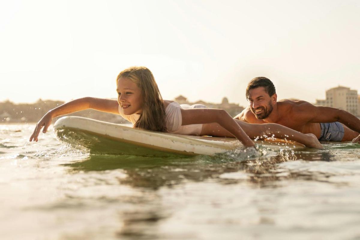 The Ritz-Carlton Abu Dhabi, Grand Canal