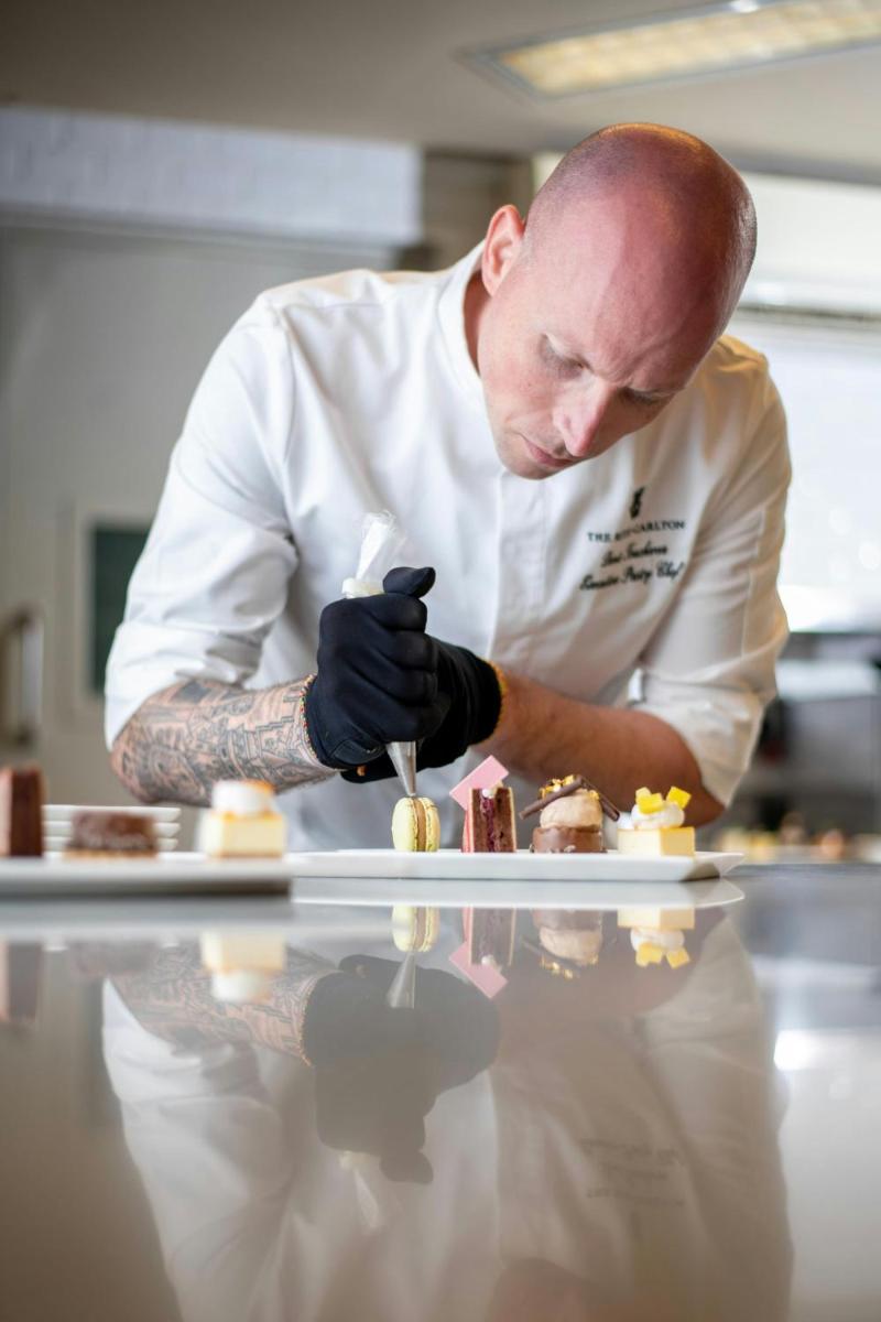 The Ritz-Carlton Abu Dhabi, Grand Canal