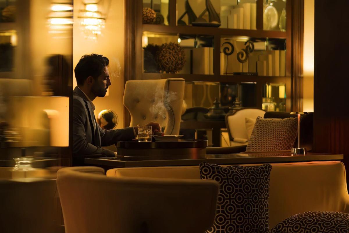 The Ritz-Carlton, Dubai