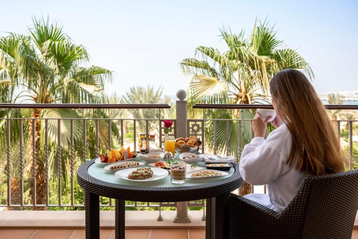 The Ritz-Carlton, Dubai