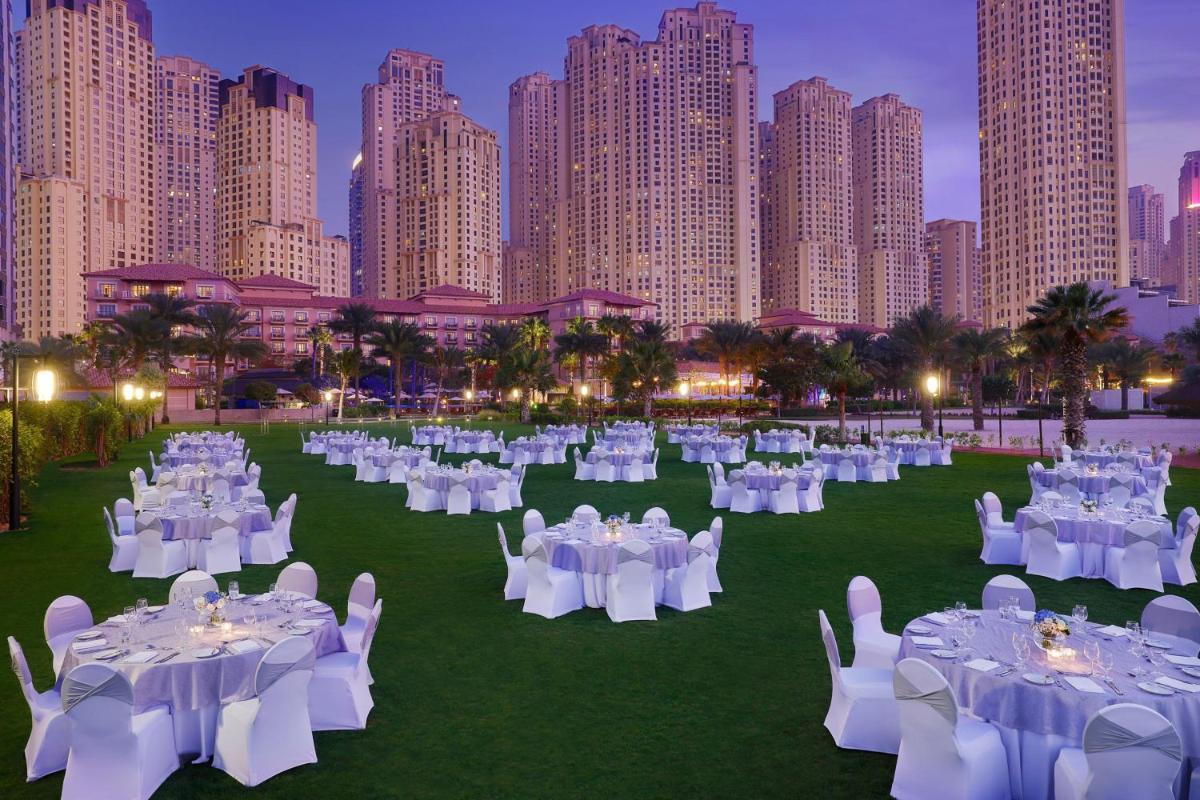 The Ritz-Carlton, Dubai