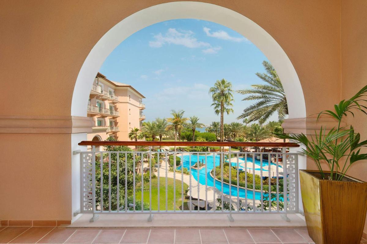 The Ritz-Carlton, Dubai